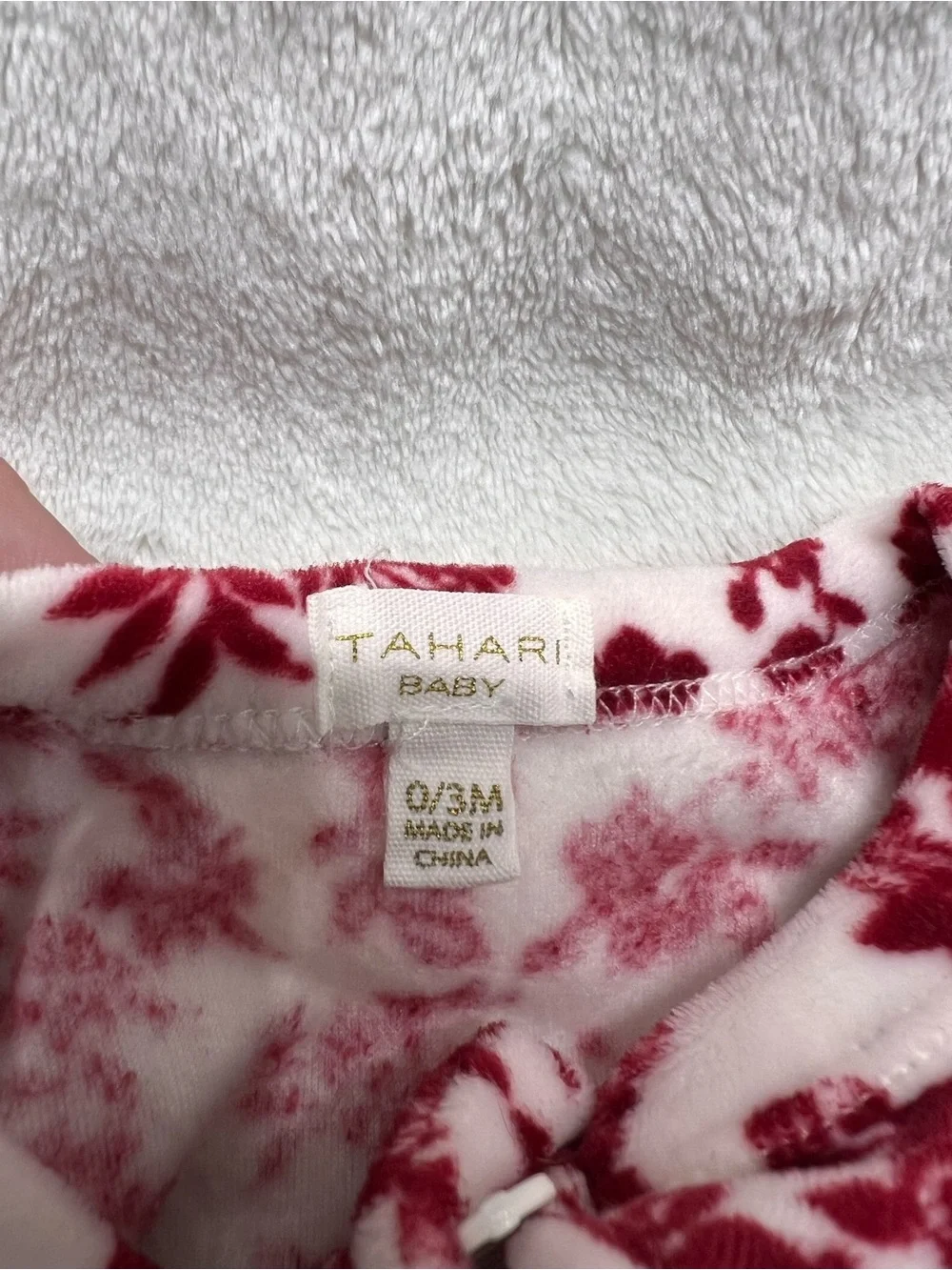 Tahari Baby - Red and White Floral Fleece One-Piece w/headband